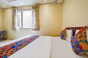 Fabhotel The Bayan Elegance