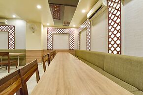 Fabhotel The Bayan Elegance