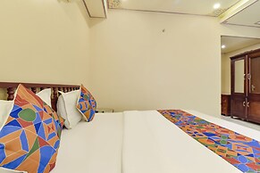 Fabhotel The Bayan Elegance