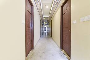 Fabhotel The Bayan Elegance