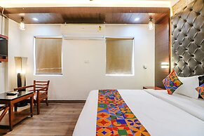 Fabhotel Dwarka Suites