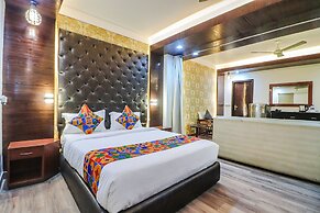Fabhotel Dwarka Suites