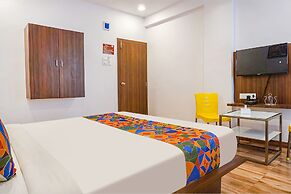 Fabhotel Spot Light