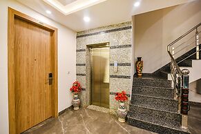 Fabhotel Royal Residency I