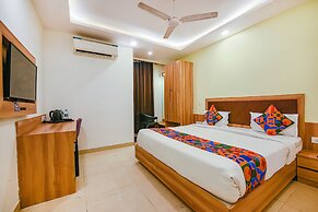 Fabhotel Royal Residency I