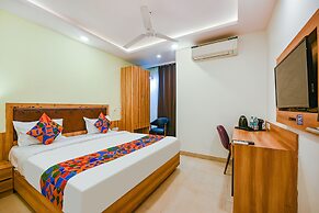 Fabhotel Royal Residency I