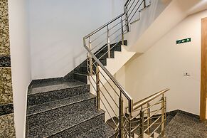 Fabhotel Royal Residency I