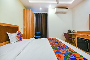 Fabhotel Royal Residency I