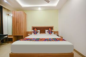 Fabhotel Royal Residency I