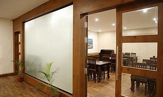 Fabhotel Prime Zing Rooms