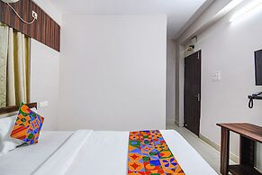 Fabhotel White House I