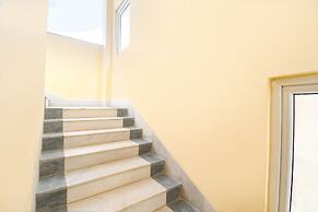 Fabhotel Prime The Golden Plaza