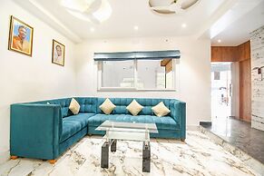 Fabhotel Prime The Golden Plaza