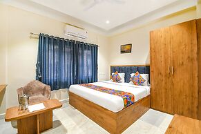 Fabhotel Prime The Golden Plaza