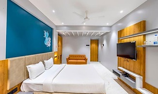 Fabhotel Prime Opulence