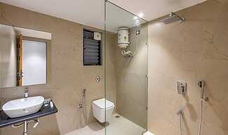 Fabhotel Prime Opulence