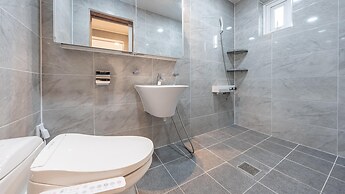 Donghae Hill Stay Pension