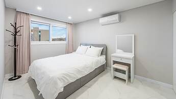 Donghae Hill Stay Pension