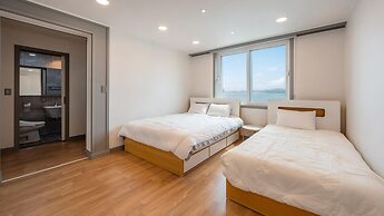 Donghae Hill Stay Pension