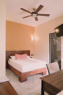 Hotel Guitarra Inn
