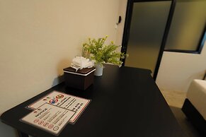 RQ Bangkok Huai Khwang by Collection O