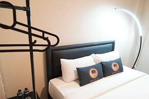 RQ Bangkok Huai Khwang by Collection O