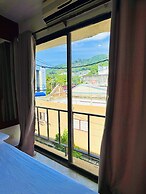 Broccoli candy hotels