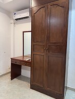 Broccoli candy hotels