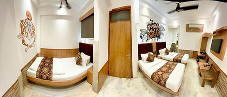 Hotel Cottage Yes Please -walking from New Delhi Railway Station