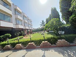 Hotel Maya International