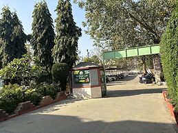 Hotel Maya International