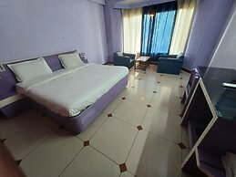 Hotel Maya International