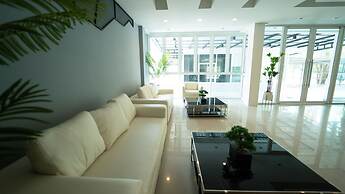 B2 Nakhon Sawan Boutique & Budget Hotel