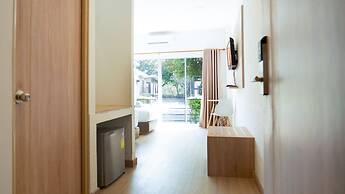 B2 Nakhon Sawan Boutique & Budget Hotel