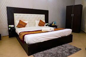 Hotel Global Inn by Quality Inn