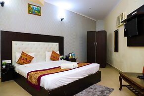 Hotel Global Inn by Quality Inn