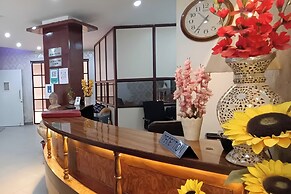 Hotel Global Inn by Quality Inn