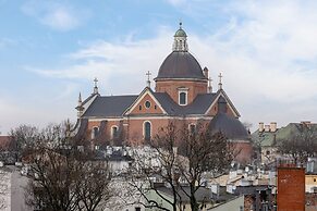 Apartment With 2 Desks by Renters