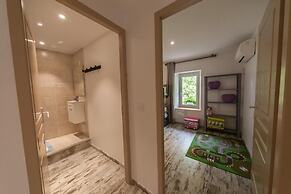 Château Pierre de Montignac