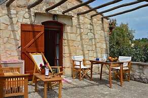 Apanemia Stone House in Crete