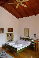 Apanemia Stone House in Crete