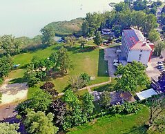 Beach Szálló Révfülöp