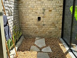 DORMERO Hotel Sri Lanka Hikkaduwa Beach