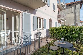 Pianello Charming Lake View