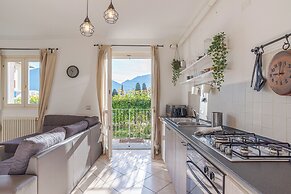 Pianello Charming Lake View