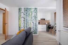 Studio With Desk in Katowice by Renters