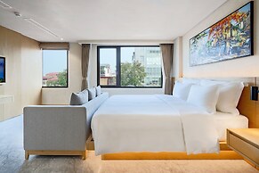 The Five Suites Lilas