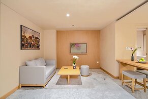 The Five Suites Lilas