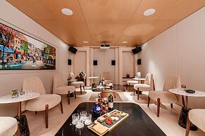 The Five Suites Lilas