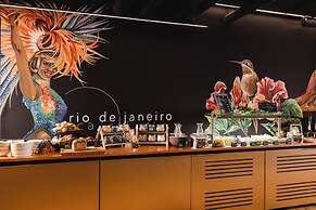 Rioca Hafeninsel Posto 8